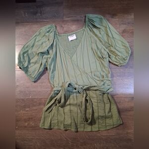 Old Navy Sage Green Puff Sleeve Blouse With Tie Casual Top Sz Medium